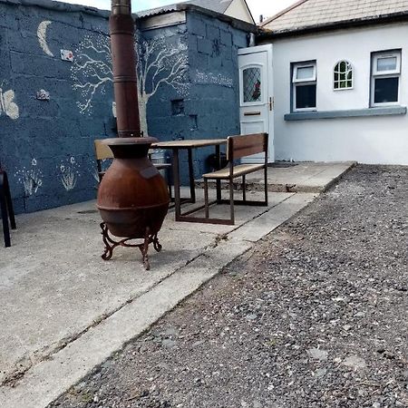 Apple Tree CottageRooskey エクステリア 写真